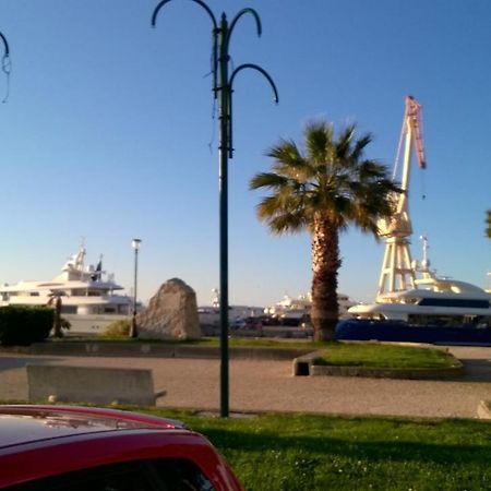 Le Grand Madier La Ciotat Bagian luar foto